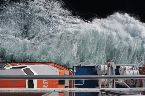 lifeboat-and-waves_2